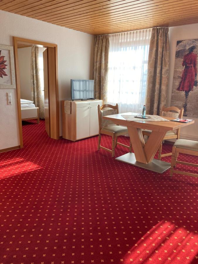 Hotel Landgasthof Kranz Huefingen ภายนอก รูปภาพ